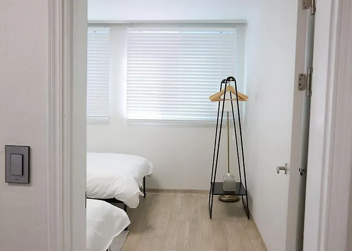 #2room 3beds #airport Bus Stop 2min #kspo Concert *